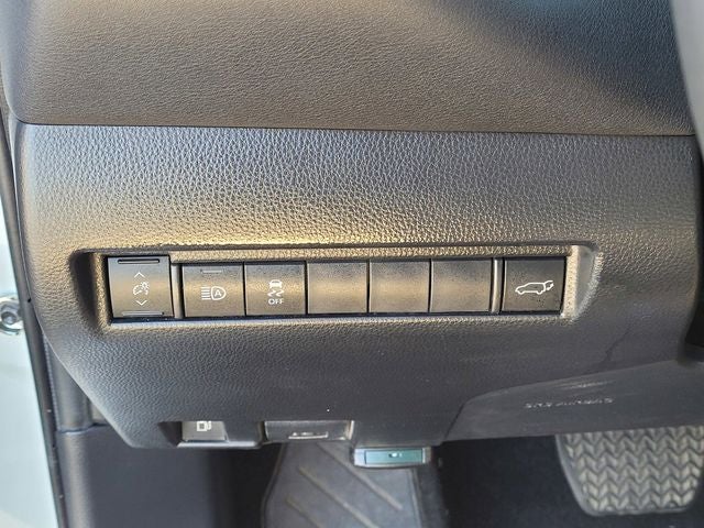 2021 Toyota Venza LE HYBRID