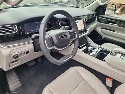 2022 Jeep Wagoneer Series II