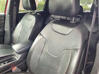 2023 Jeep Compass (Red) Edition