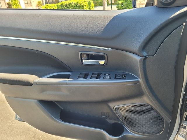 2025 Mitsubishi Outlander Sport Base