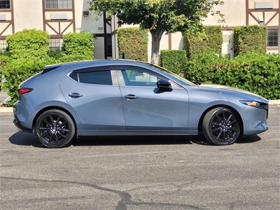 2022 Mazda Mazda3 Carbon Edition
