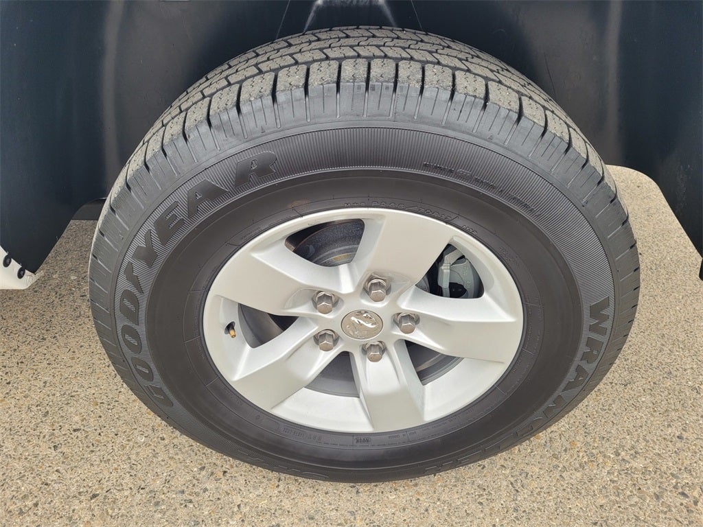 2024 RAM 1500 Classic SLT