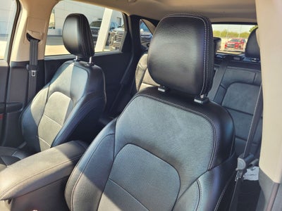 2020 Ford Escape Titanium Hybrid