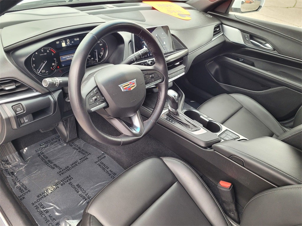 2025 Cadillac CT4 Luxury