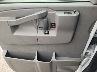 2023 GMC Savana 3500 LS