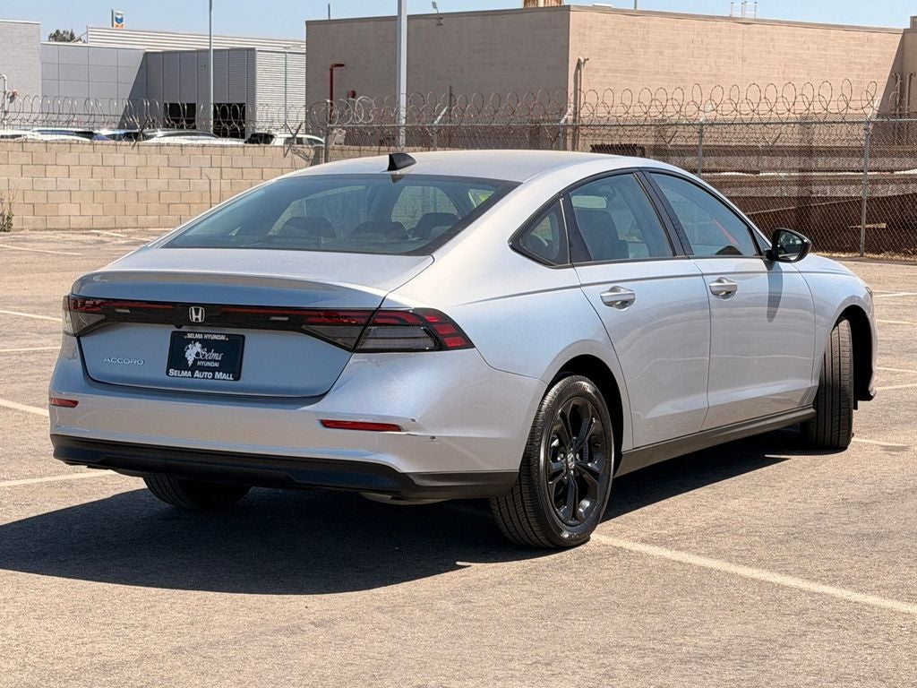 2025 Honda Accord SE