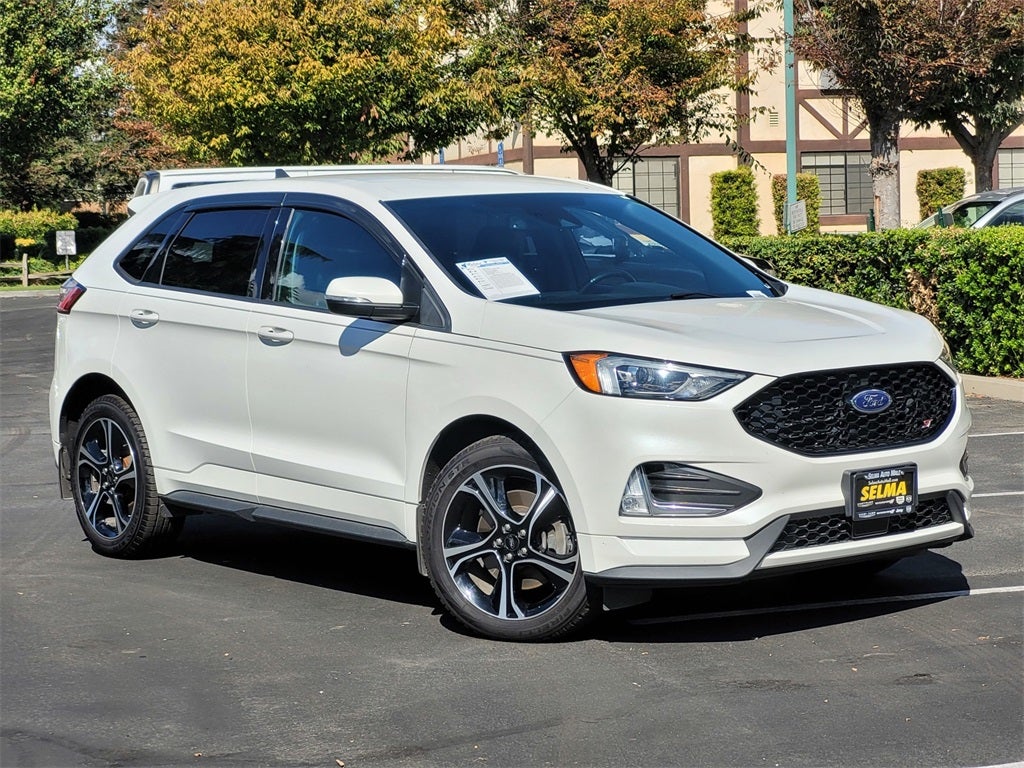 2022 Ford Edge ST