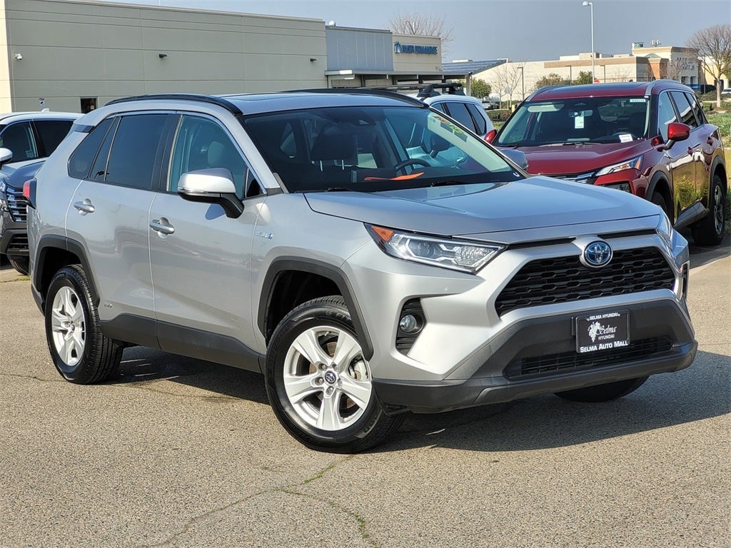 2019 Toyota RAV4 Hybrid XLE