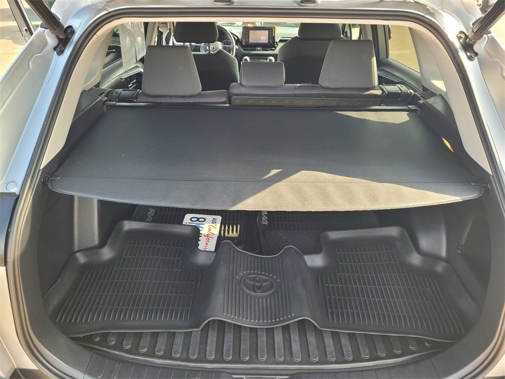 2019 Toyota RAV4 Hybrid XLE