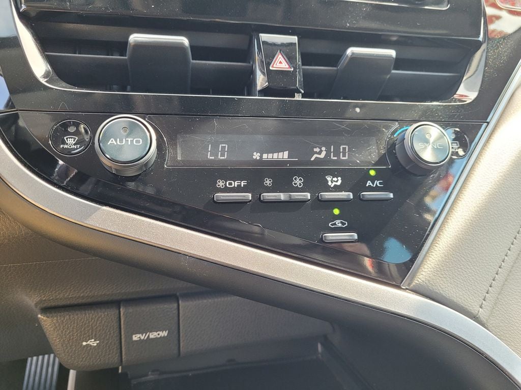 2023 Toyota Camry Hybrid LE