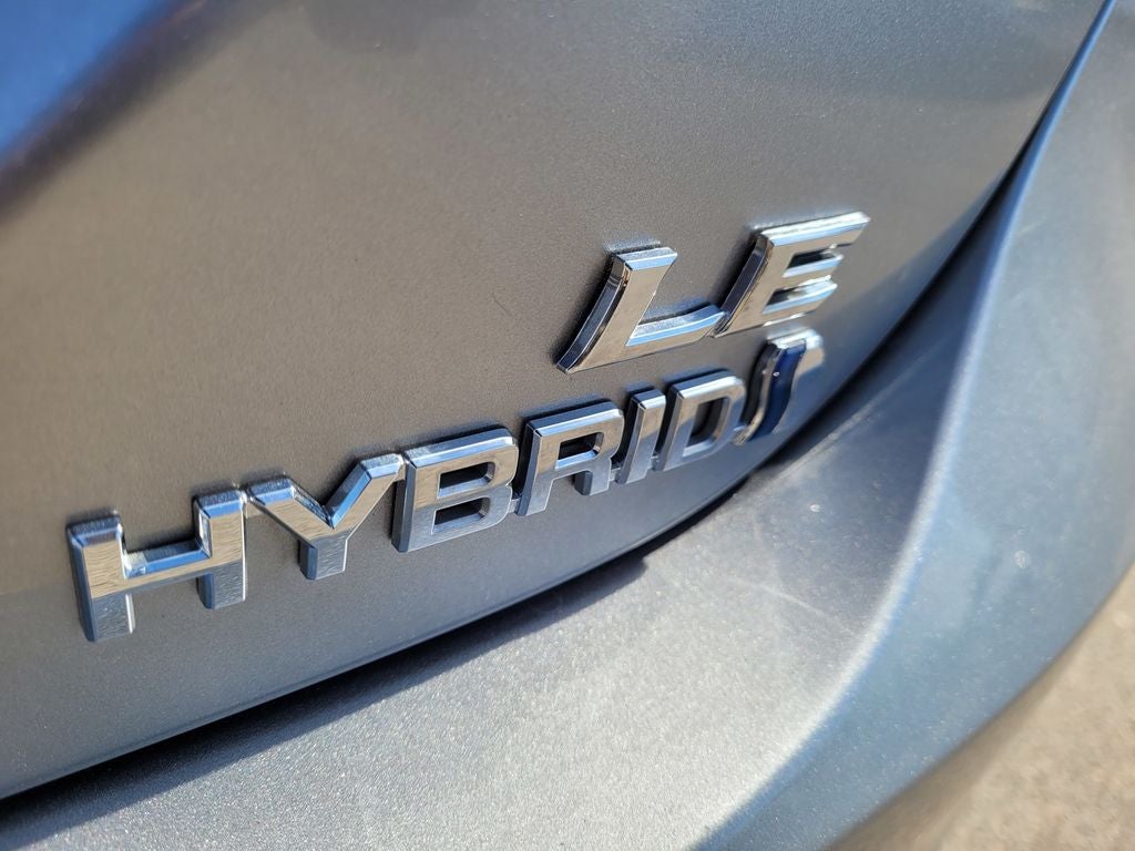 2023 Toyota Camry Hybrid LE