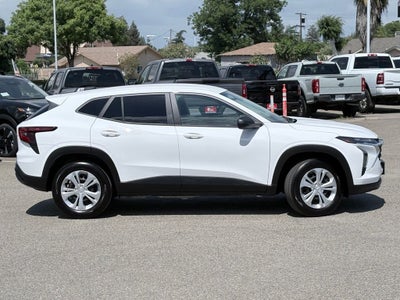 2025 Chevrolet Trax LS