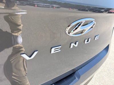 2025 Hyundai Venue SE