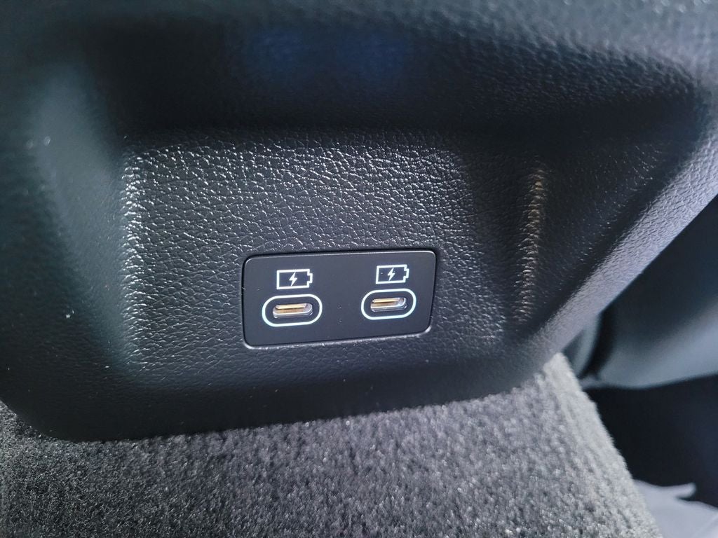 2024 Genesis G70 2.5T