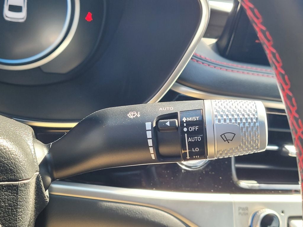 2024 Genesis G70 2.5T