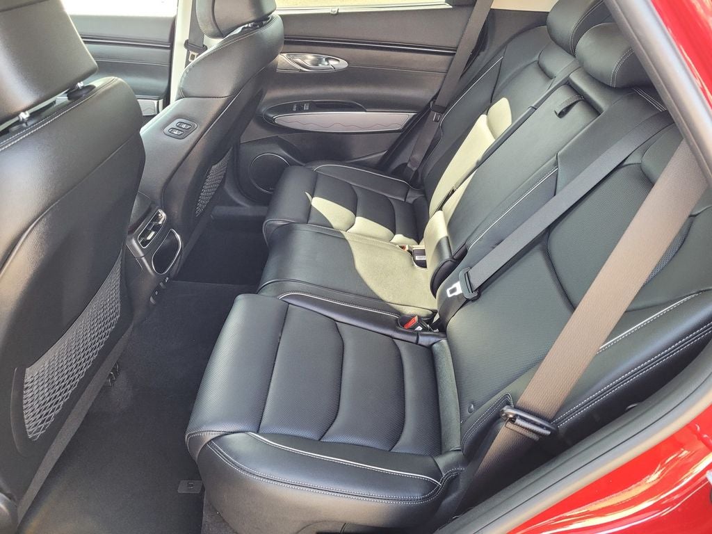 2023 Genesis GV70 2.5T