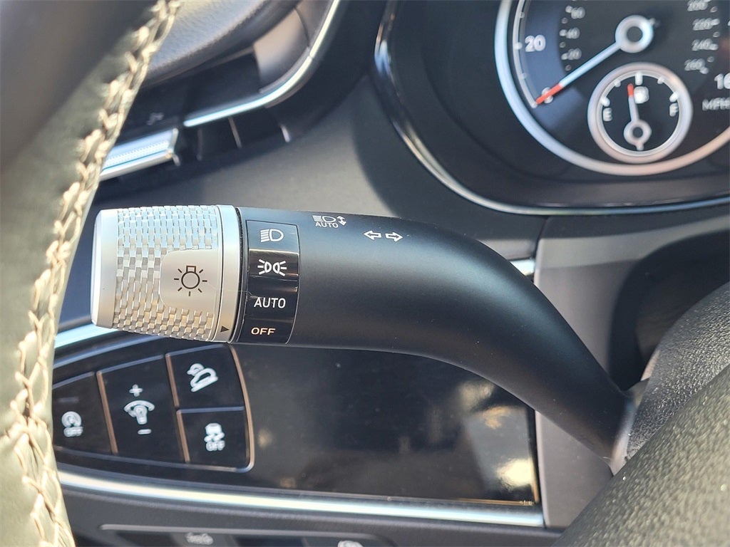 2023 Genesis GV70 2.5T