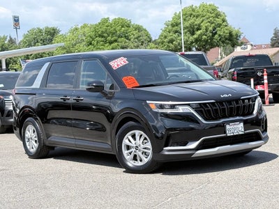 2024 Kia Carnival LX