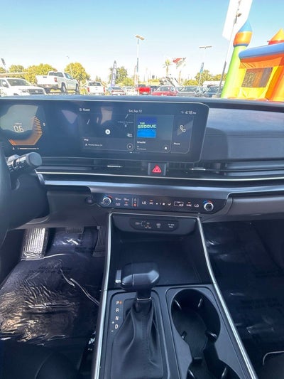 2025 Kia Carnival LXS