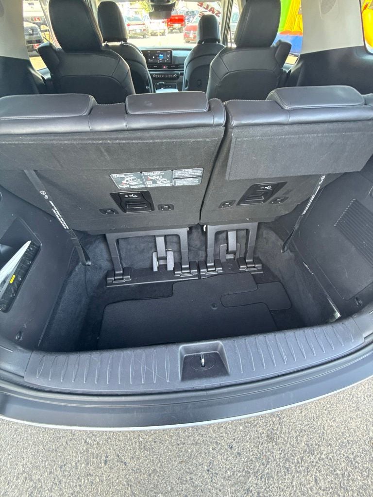 2025 Kia Carnival LXS