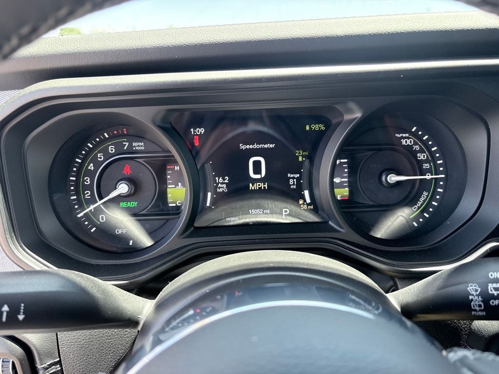2025 Jeep Wrangler Sahara 4xe