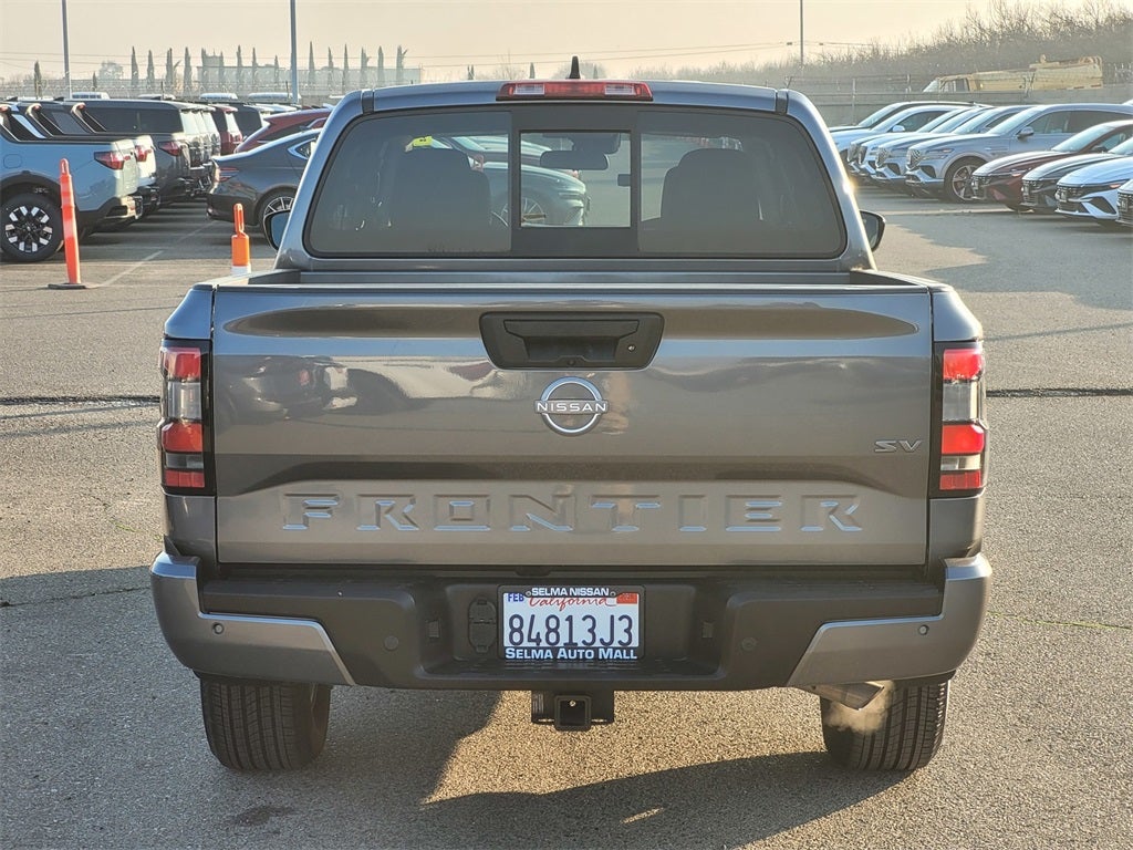 2022 Nissan Frontier SV