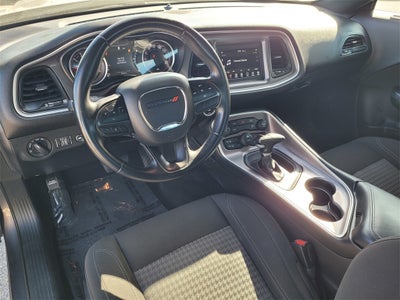 2022 Dodge Challenger SXT