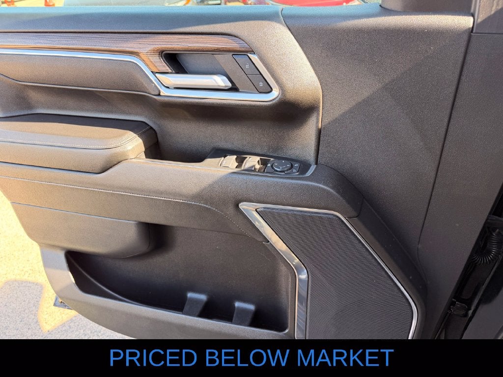2024 Chevrolet Silverado 1500 LT LT1
