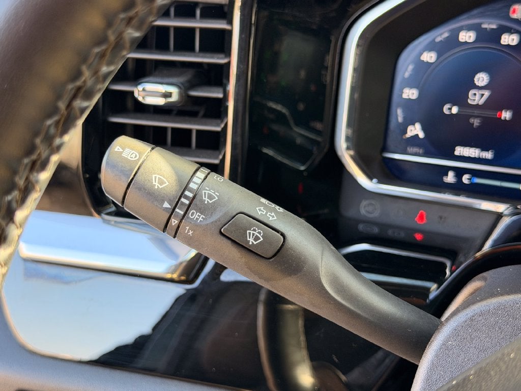2024 Chevrolet Silverado 1500 LT LT1