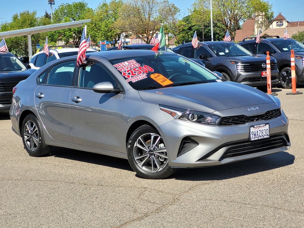 2023 Kia Forte LXS