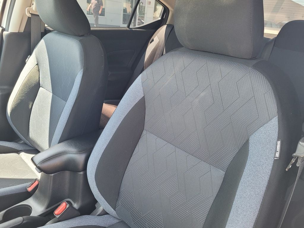 2024 Nissan Versa 1.6 SV