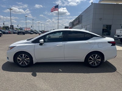 2024 Nissan Versa 1.6 SV