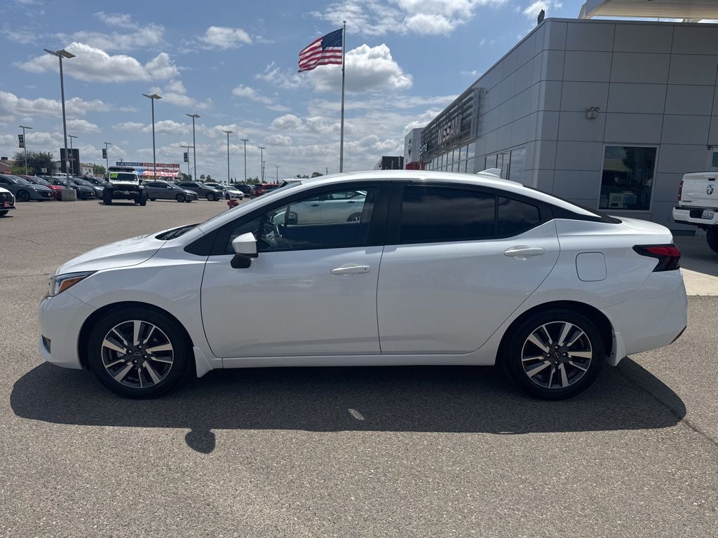 2024 Nissan Versa 1.6 SV