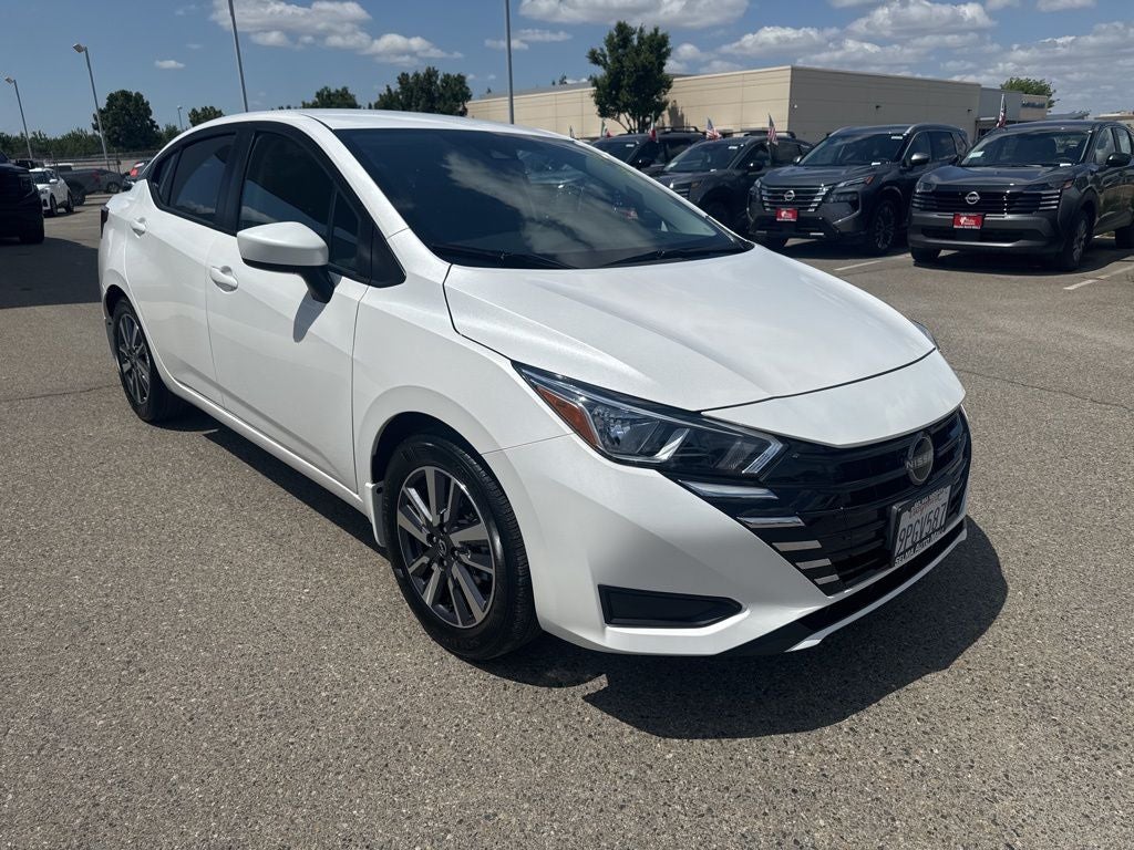 2024 Nissan Versa 1.6 SV