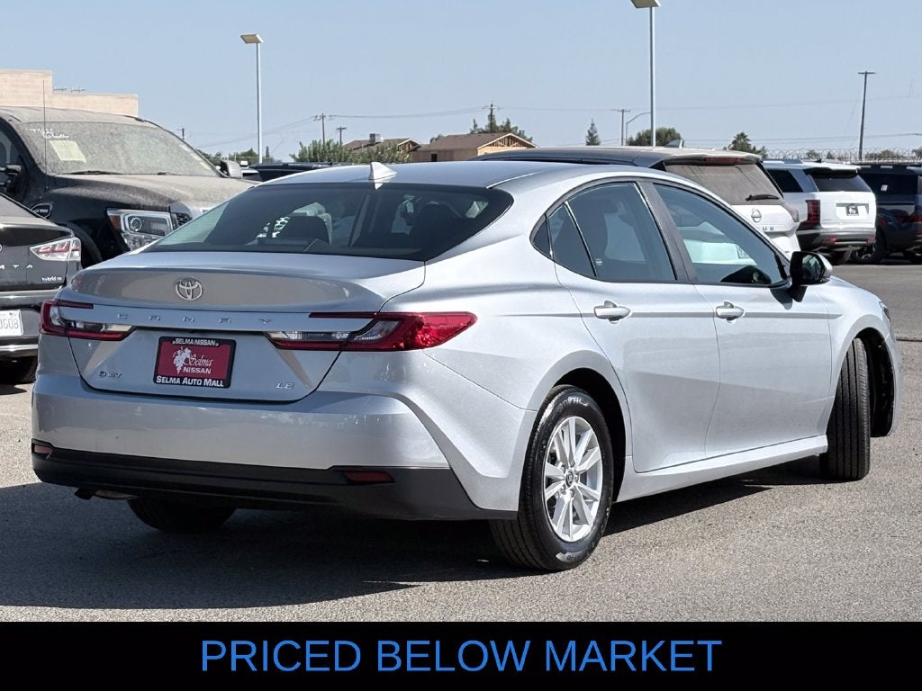 2025 Toyota Camry LE