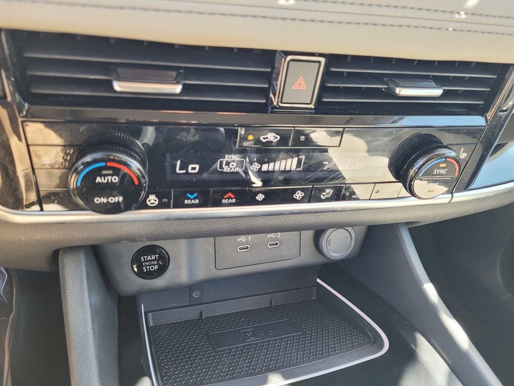 2024 Nissan Rogue SL