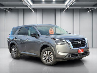 2025 Nissan Pathfinder S