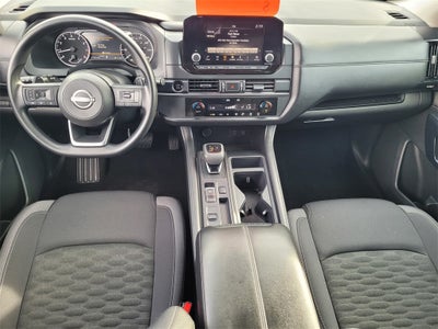 2025 Nissan Pathfinder S