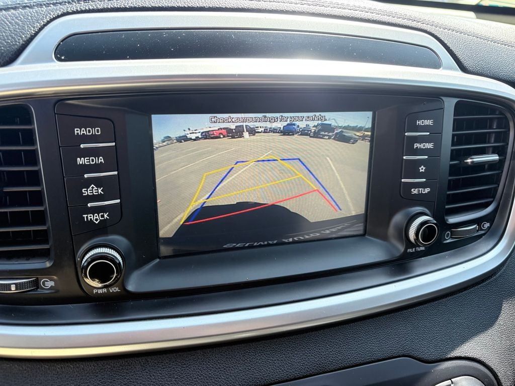 2020 Kia Sorento LX