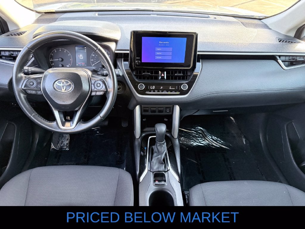 2025 Toyota Corolla Cross LE