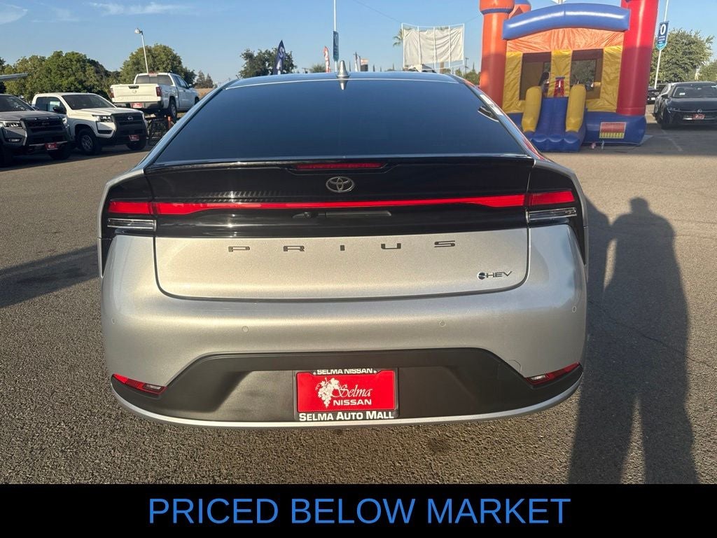 2024 Toyota Prius LE